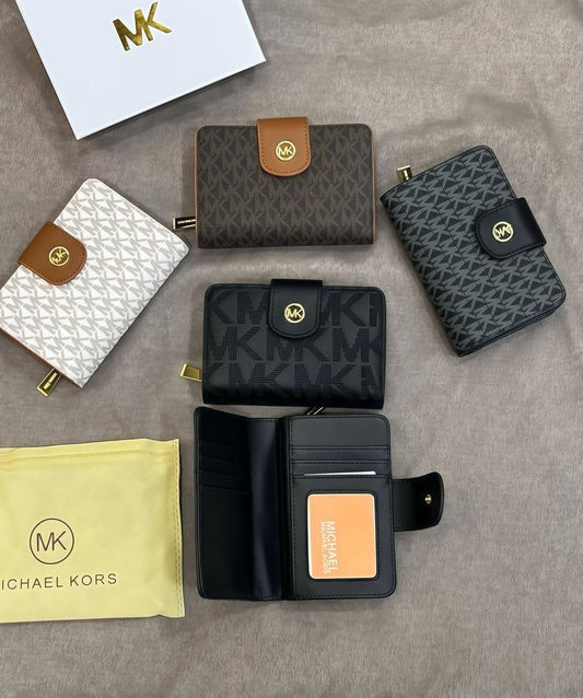 Wallets 
55 dhs✅

Zain13
♥️♥️♥️