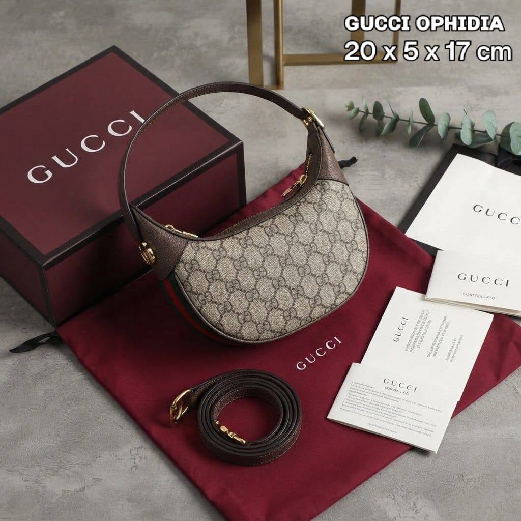 𝗚𝗨𝗖𝗖𝗜 OPHIDIA
ʟᴏᴏᴘ sʜᴏᴜʟᴅᴇʀ ʙᴀɢ
GG sᴜᴘʀᴇᴍᴇ ᴄᴀɴᴠᴀs
ɪɴ ʙʀᴏᴡɴ ʟᴇᴀᴛʜᴇʀ ᴛʀɪᴍ
ɢᴏʟᴅ ʜᴀʀᴅᴡᴀʀᴇ
ᴡɪᴛʜ ᴇxᴛᴇɴsɪᴏɴ sᴛʀᴀᴘ
sɪᴢᴇ : 20cm
ᴡɪᴛʜ BOX
120 dhs🇦🇪🇦🇪🇦🇪

 *COPY 1* ǫᴜᴀʟɪᴛʏ ᴍᴀᴛᴇʀɪᴀʟ

Zain31
♥️♥️♥️