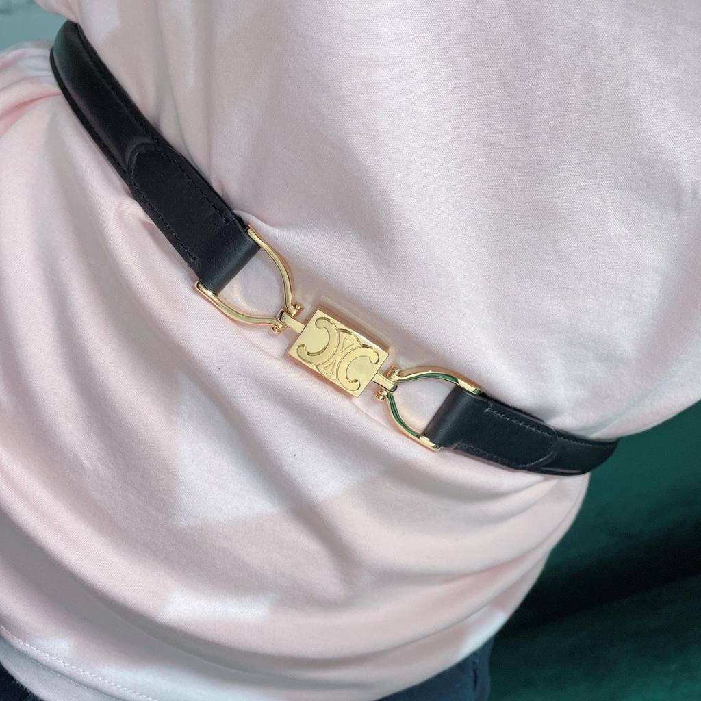 Celine

Master quality

300 dhs🇦🇪🇦🇪

Zain164
♥️♥️♥️