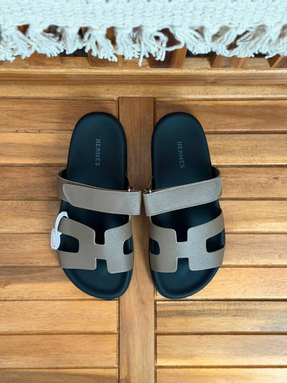 Hermes
Size 36-41
_Super master high quality_🪡
450 dhs🇦🇪🇦🇪

Zain176
♥️♥️♥️