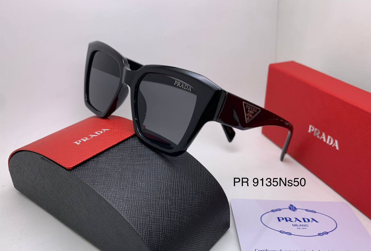 Prada
70 dhs💓

Zain126
♥️♥️♥️