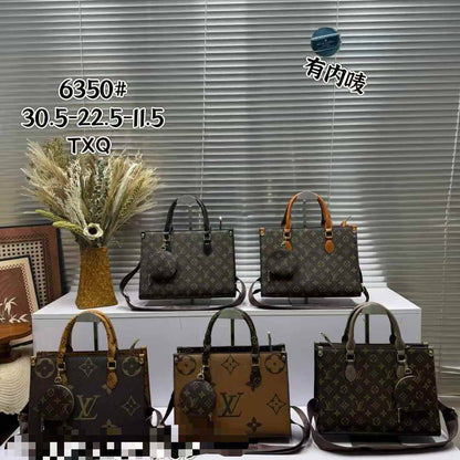 LV OTO
ᴏɴ ᴛʜᴇ ɢᴏ  ᴡɪᴛʜ ᴘᴜʀsᴇ
ʜᴀs ᴀ ʟᴏɴɢ ᴛʀɪᴍ ʙᴇʟᴛ sᴛʀᴀᴘ
ɢᴏʟᴅ ʜᴀʀᴅᴡᴀʀᴇ
sɪᴢᴇ: 30.5 cm

75 dhs✅

Zain31
♥️♥️♥️