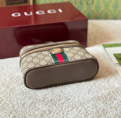 GUCCI 
COPY ONE 
170 dhs✅

Zain295
♥️♥️♥️