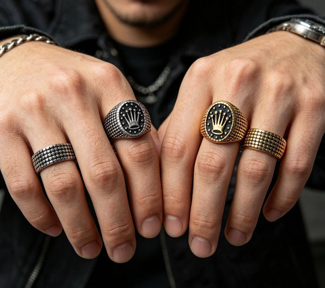 Ring
Men’s 💍 
35 dhs✅
With normal box 📦

Zain263
♥️♥️♥️