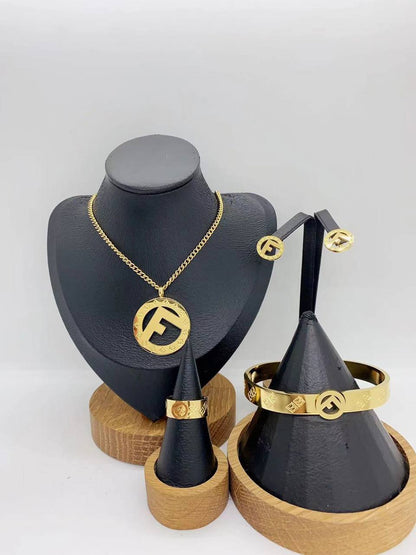 one Set Accessories
50 dhs🇦🇪

Zain45
♥️♥️♥️