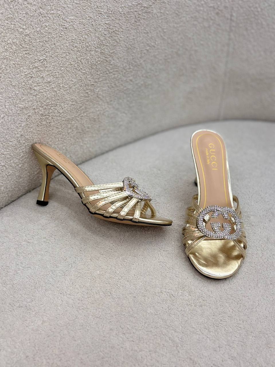Gucci 
120 dhs💛
Size 36-42

Zain55
♥️♥️