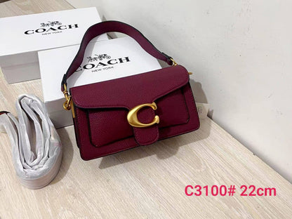 Coach
100 dhs✅
with box
C3100#  22cm
C672#    23cm

Zain26
♥️♥️♥️