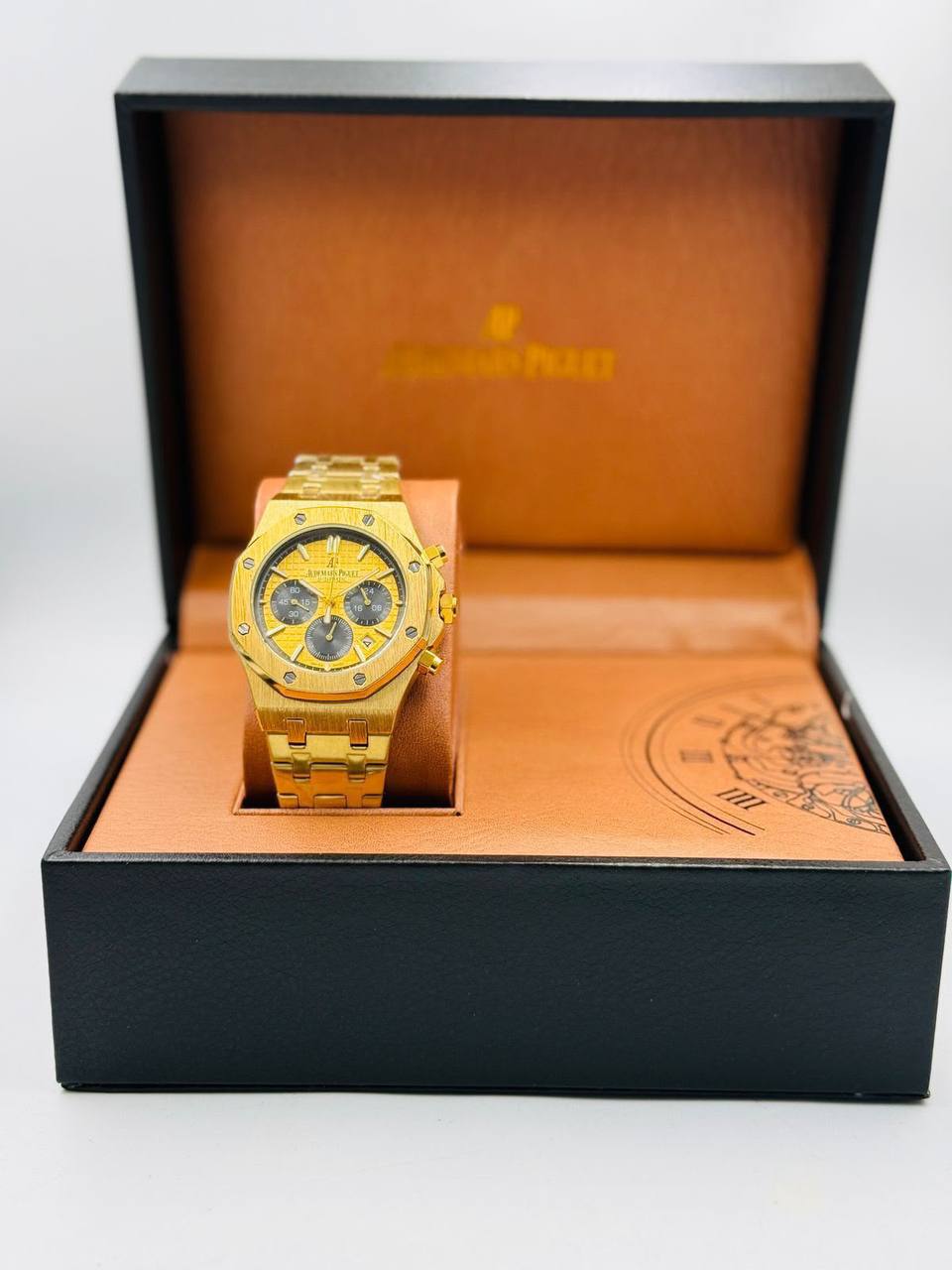 AP Men Available 
70 dhs🇦🇪🇦🇪

Zain08
♥️♥️♥️