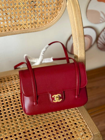 New Collection✨✨✨
CHANEL
22cm
340 dhs🇦🇪🇦🇪
*MASTER QUALITY*
With box🎁

Zain167
♥️♥️♥️