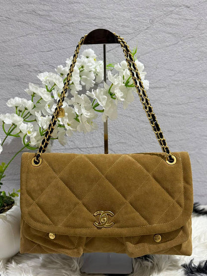 Chanel 
Master
370 dhs✅
#32cm🥰🥰

Zain228
♥️♥️♥️