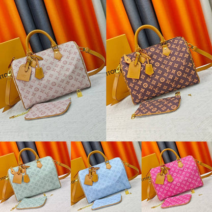 LV
Master🔥🔥
Size 30cm
280 dhs✅

Zain114
♥️♥️♥️