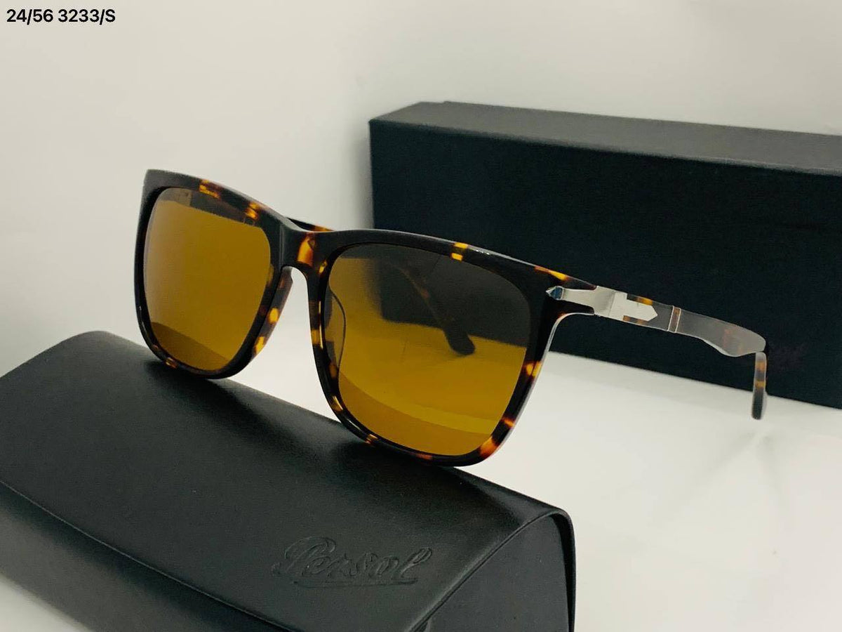 SUNGLASSES 

MASTER ✨💫
65 dhs🇦🇪🇦🇪🇦🇪

WITH BOX
🎁

Zain89
♥️♥️♥️