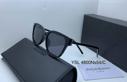 Ladies sunglasses 
70 dhs🇦🇪🇦🇪

Zain126
♥️♥️♥️
