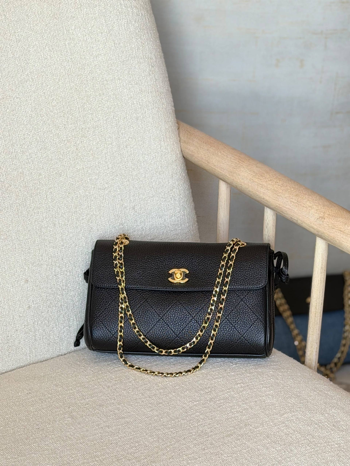 Chanel

For Price 👇 WhatsApp✅
0568585901 
0507557372
0552275751 Owner Zain 👌

Zain307
♥️♥️♥️