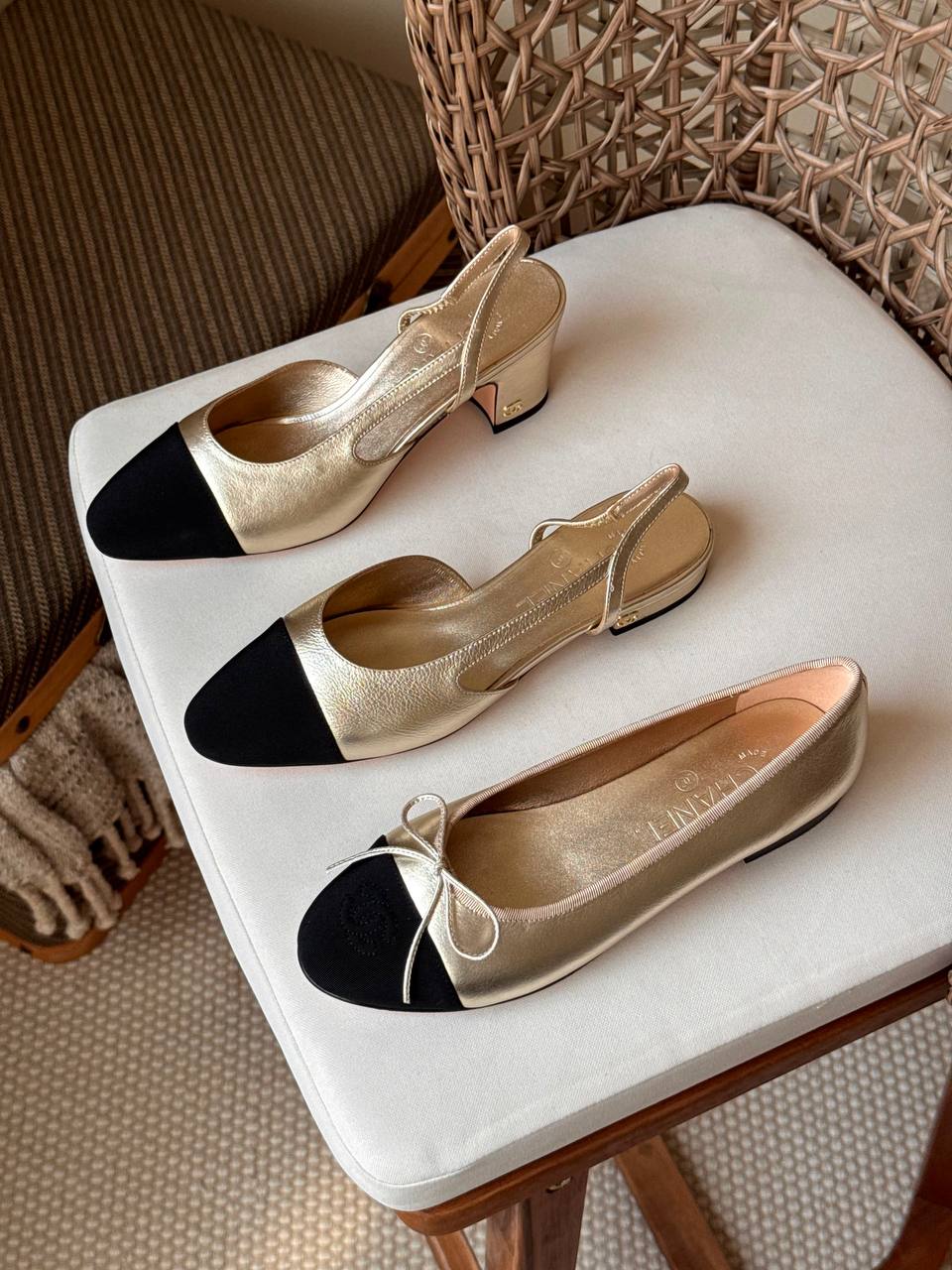 CHANEL
✨ Collection
👠 36–41
💎 Premium Quality
🔥 Super Master
450 dhs🇦🇪🇦🇪

Zain198
♥️♥️♥️