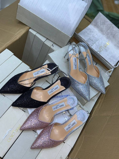 Jimmy Choo 
Size 36 to 41
130 dhs💓

Zain175
♥️♥️♥️