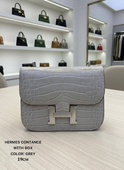 Hermes
ʜᴇʀᴍᴇs ᴄᴏɴsᴛᴀɴᴄᴇ 
ᴡɪᴛʜ ʙᴏx
🎁🎁🎁

ᴄʀᴏᴄᴏᴅɪʟᴇ ᴅᴇsɪɢɴ 
sɪᴢᴇ:19ᴄᴍ
100 dhs✅

Zain56
♥️♥️♥️