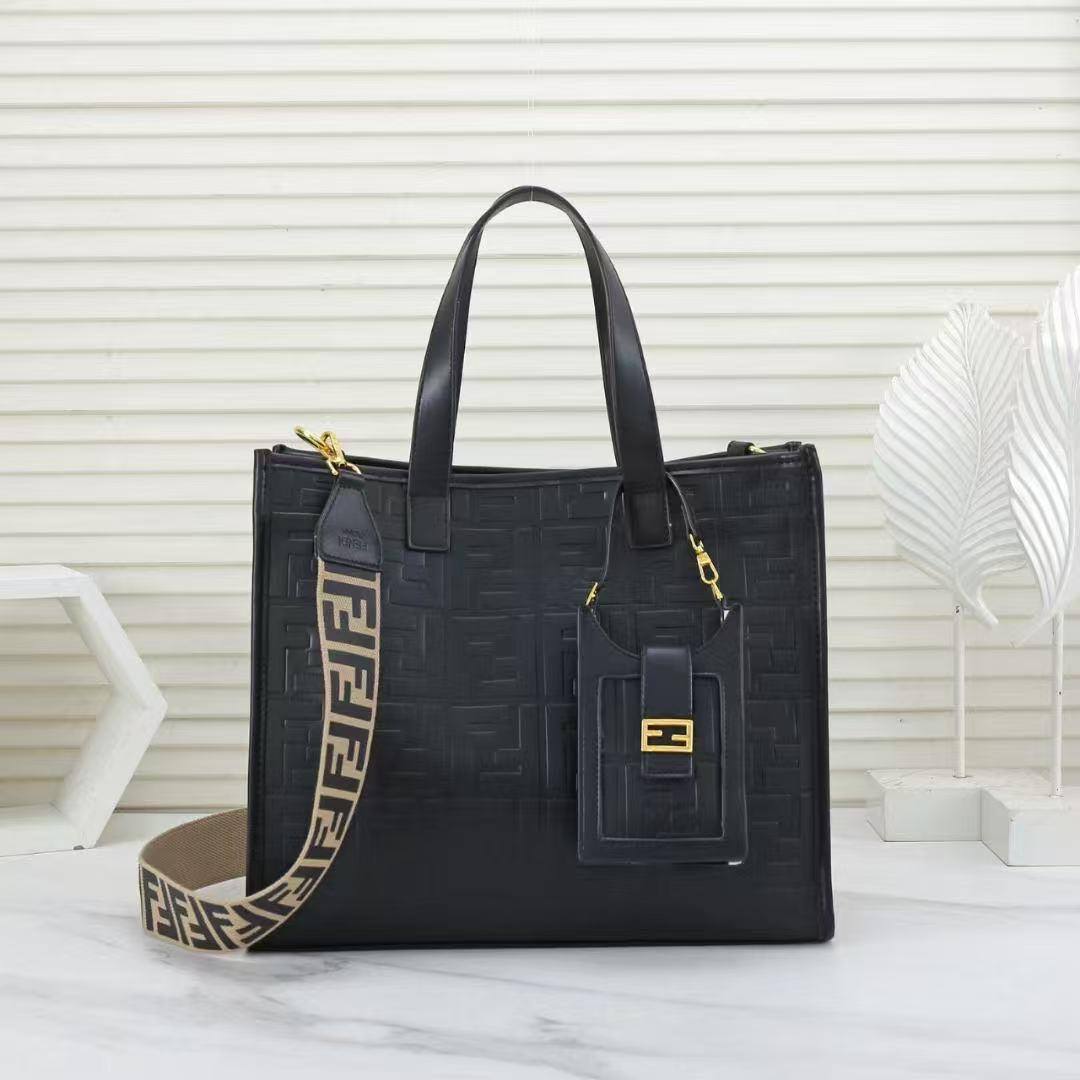 Bags
95 dhs✅
high quality

Zain26
♥️♥️♥️