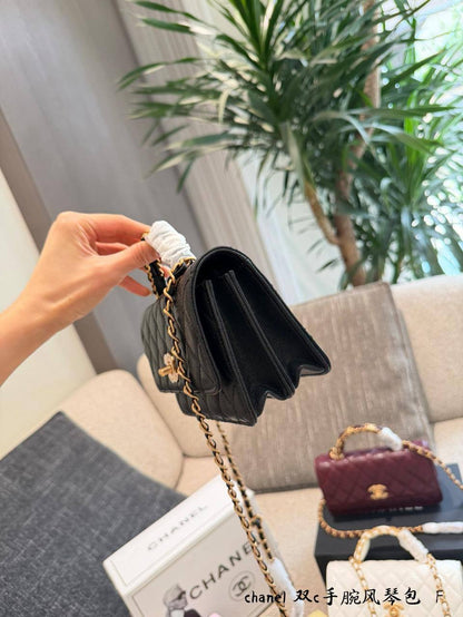 Master Bags❣️❣️
New Stock Came 
For Price 👇 WhatsApp✅
0568585901 
0507557372
0552275751 Owner Zain 👌

Zain314
🔮🔮🔮