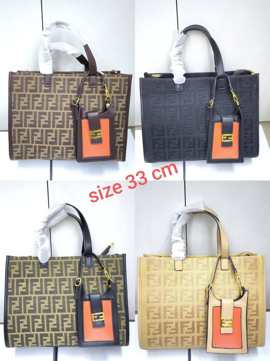 Fendi
95 dhs✅

Zain203
♥️♥️♥️