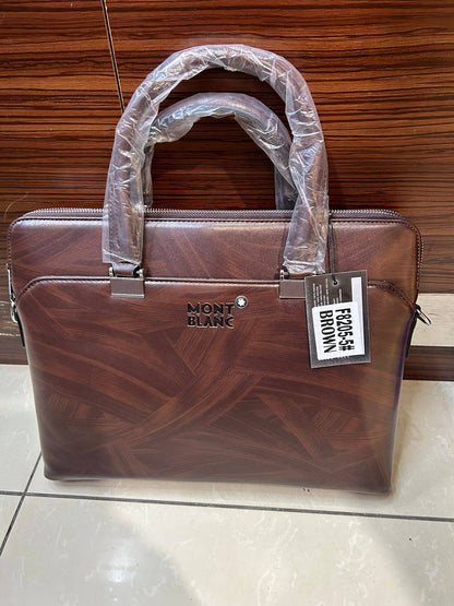 Laptop bag 
85 dhs💓

Zain190
♥️♥️♥️