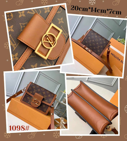 LOUIS VUITTON ,

all are very good quality 

100 dhs🇦🇪🇦🇪

Zain295
♥️♥️♥️