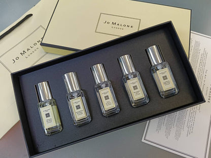 JO MALONE SET
55 dhs✅

Zain01
♥️♥️♥️