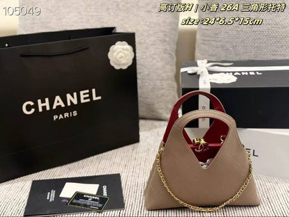 Chanel

Copy one 
320 dhs🇦🇪🇦🇪🇦🇪

Zain137
♥️♥️♥️