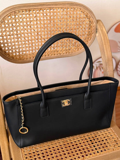 CHANEL

35cm
410 dhs🇦🇪🇦🇪

MASTER QUALITY

Zain167
♥️♥️♥️