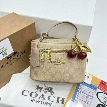 Coach 
with box 


85 dhs🇦🇪🇦🇪

Zain232
♥️♥️♥️