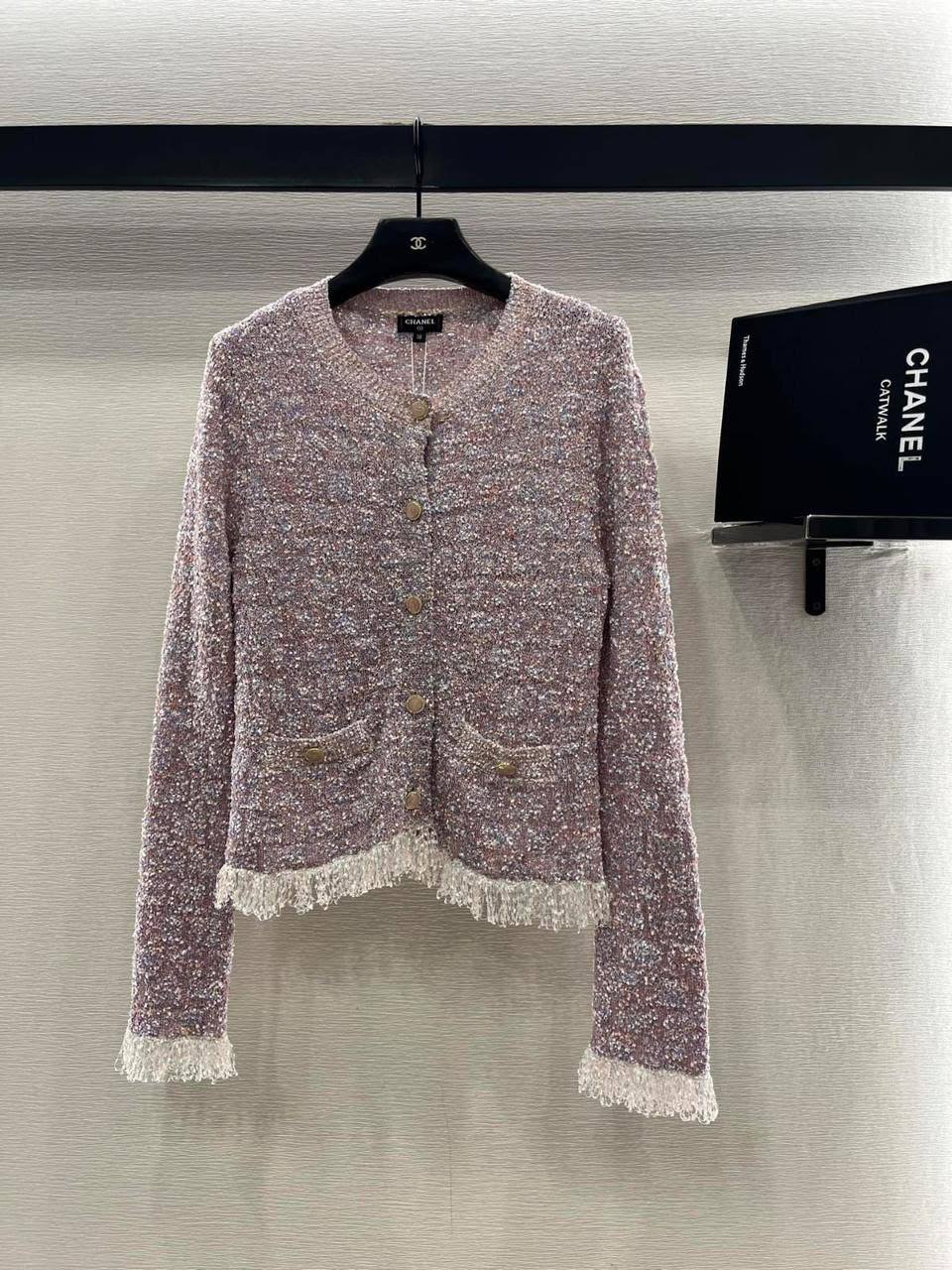 *New collections*                                                
SANDRO
*Super Master quality*
*Sizes: S M L XL* 
550 dhs🇦🇪🇦🇪

Zain308
♥️♥️♥️