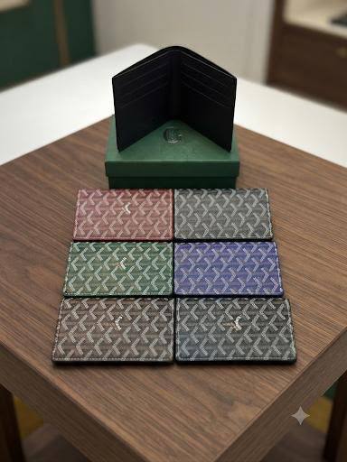 NEW CAME
GOYARD
PASSPORT HOLDER
GOOD QUALITY
30 dhs🇦🇪🇦🇪

Zain40
♥️♥️♥️