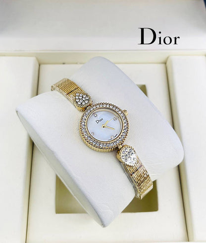 Dior ladies
55 dhs🪙🌨️

Zain29
♥️♥️♥️