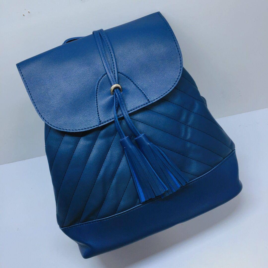 PU backpack
Good quality
Size: 29 * 34 cm
35 dhs✅

Zain115
♥️♥️♥️