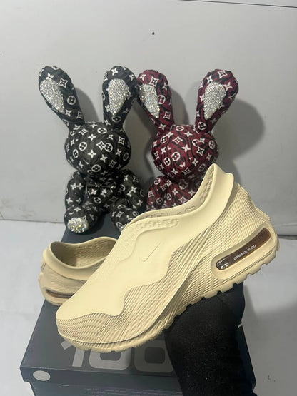 Nike Air Max 1000 Oat 
NEW ARRIVALS 🤩
40-45 AVAILABLE 😇
220 dhs🇦🇪🇦🇪

Zain242
♥️♥️♥️