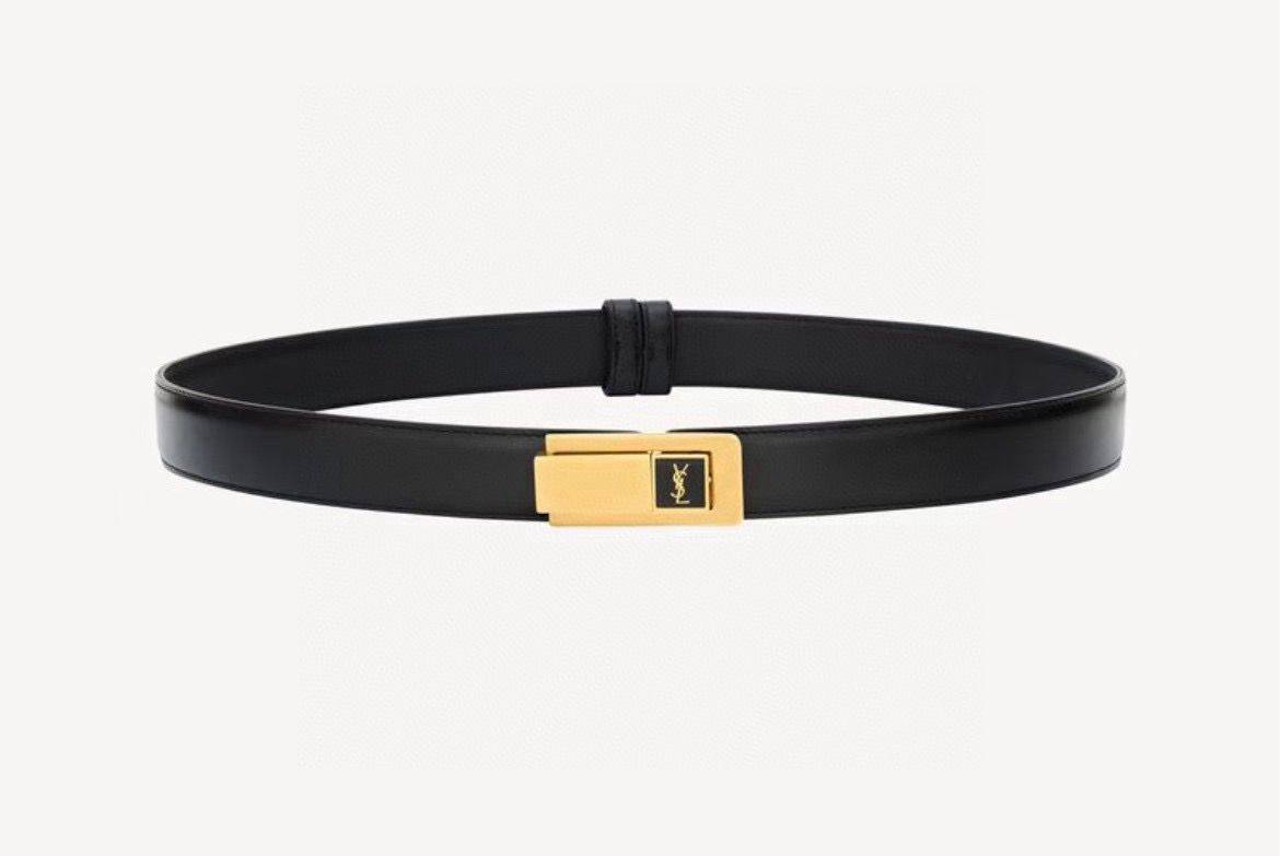 YSL

Master quality

300 dhs🇦🇪🇦🇪

Zain164
♥️♥️♥️