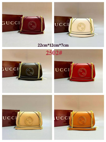 GUCCI 
NEW CAME GOOD QUALITY 
WITH BOX 
🎁🎁🎁

100 dhs🪙💕

Zain39
♥️♥️♥️