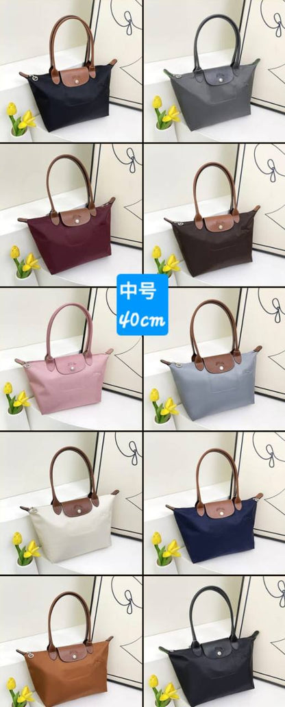 Long Champ 

40 CM 

60 dhs✅

Zain232
♥️♥️♥️