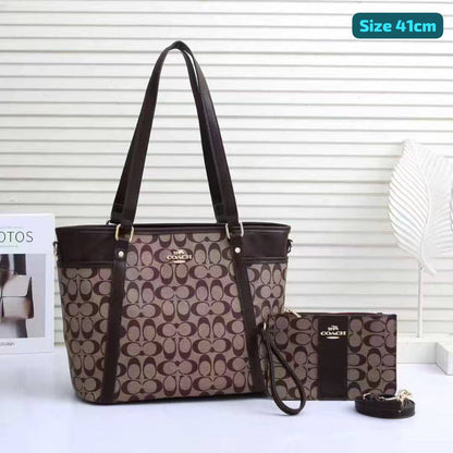 Coach
Good quality
110 dhs🪙🌨️

Zain186
♥️♥️♥️