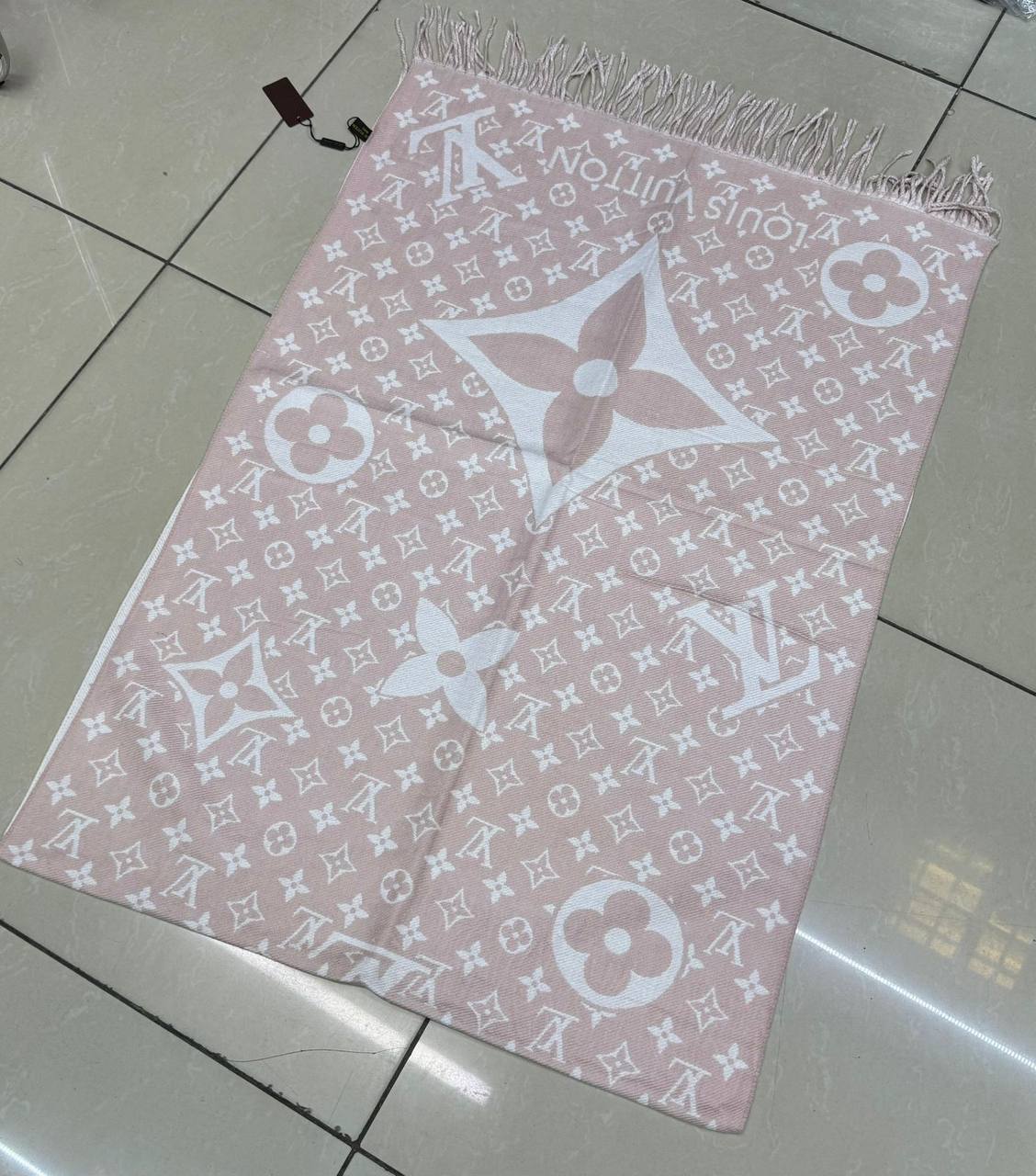 Winter scarf 
45 dhs🪙🌨️

Zain93
♥️♥️♥️