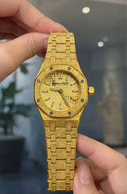 Ap watch for ladies good quality
 340 dhs🇦🇪
 (size 23mm )

Zain59
♥️♥️♥️