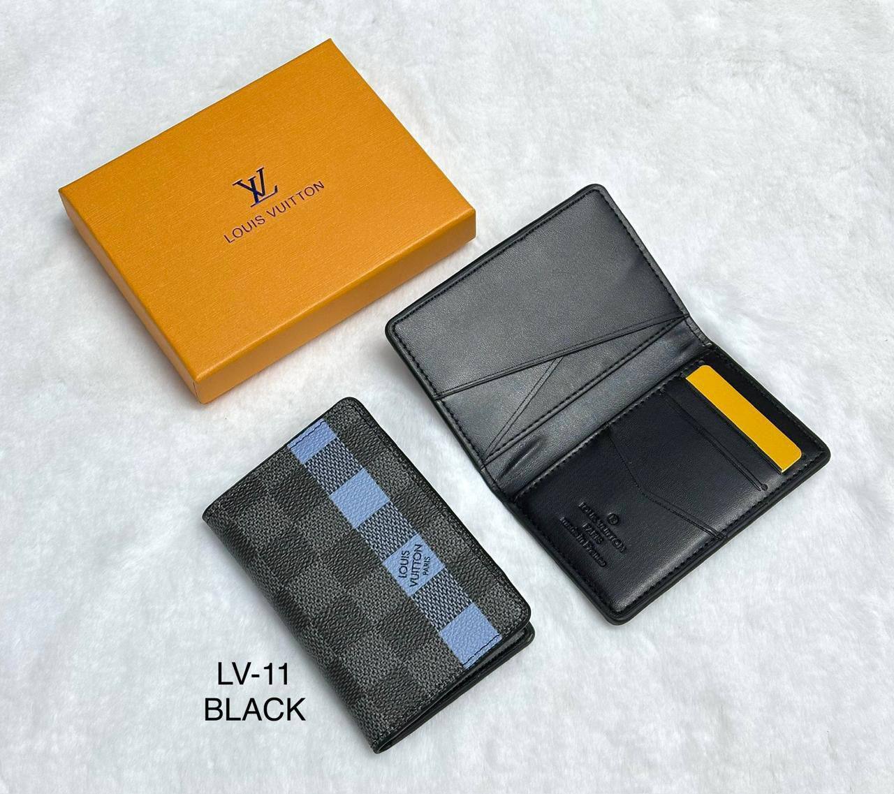 Wallets
65 dhs✅

Zain182
♥️♥️♥️