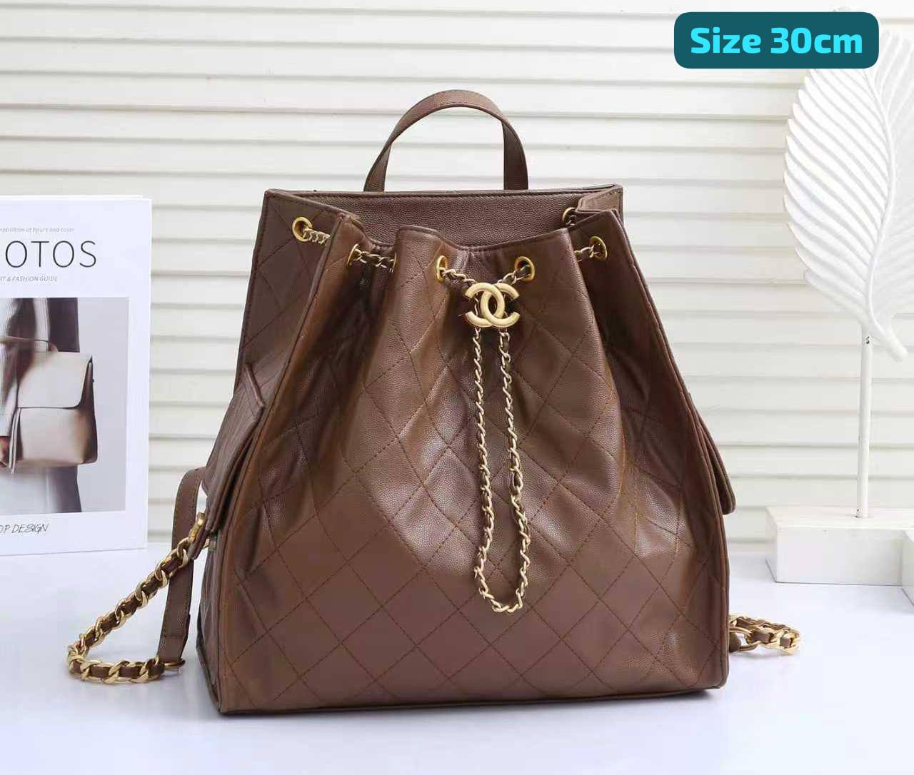 Chanel
Good quality 
120 dhs🪙🌨️

Zain186
♥️♥️♥️