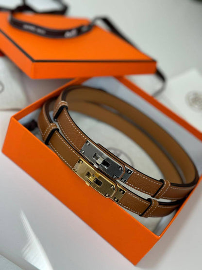 Hermes Belt

With box 
🎁🎁🎁

65 dhs❣️

Zain93
♥️♥️♥️