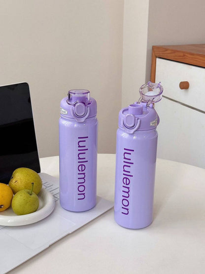 *Bottle ❤️‍🔥*
"Double Drinking" - Choose between direct drinking and using a straw as you wish.🦋
Very good quality 🔥
With boxes 🗃️ 
60 dhs💓

Zain216
♥️♥️♥️