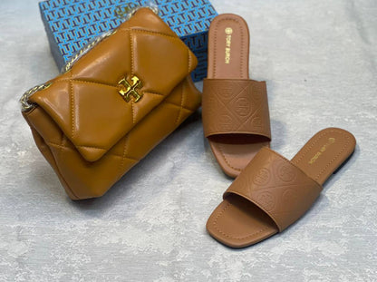 Tory Burch
Set 
Size 36-41
170 dhs✅

Zain175
♥️♥️♥️