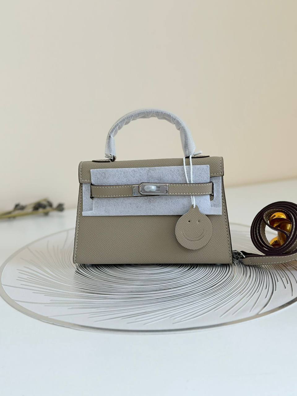 Hermes
Master 💓💓
260 dhs✅

Zain134
♥️♥️♥️