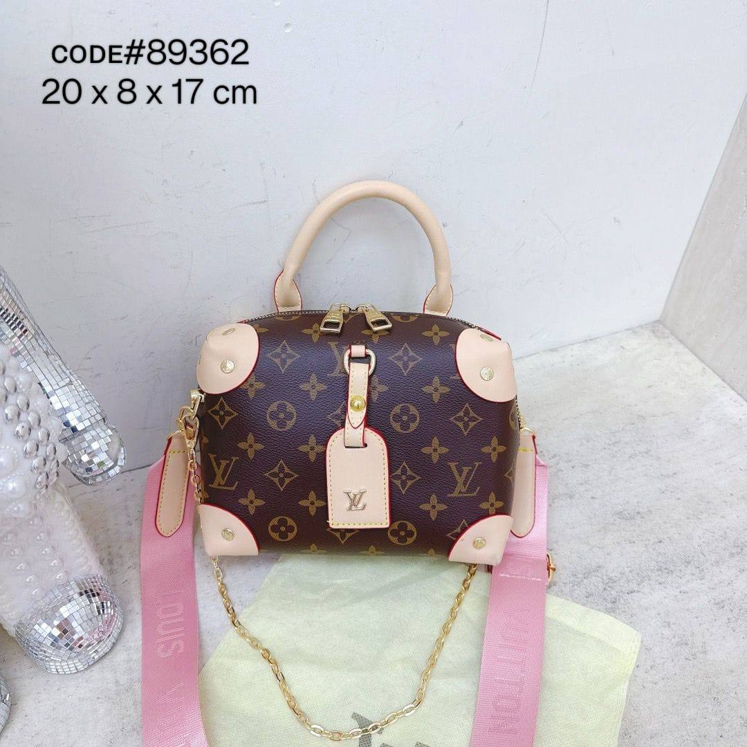 LV
ᴘᴇᴛɪᴛᴇ ᴍᴀʟʟᴇ sᴏᴜᴘʟᴇ
ʜᴀɴᴅʙᴀɢ ᴍᴏɴᴏɢʀᴀᴍ ᴄᴀɴᴠᴀs 
ʟᴇᴀᴛʜᴇʀ ᴄᴏᴡʜɪᴅᴇ ᴛʀɪᴍ
ɢᴏʟᴅ ʜᴀʀᴅᴡᴀʀᴇ
sɪᴢᴇ: 20 cm

75 dhs💓

Zain31
♥️♥️♥️