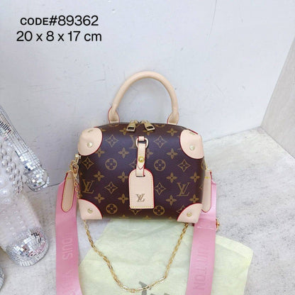 LV
ᴘᴇᴛɪᴛᴇ ᴍᴀʟʟᴇ sᴏᴜᴘʟᴇ
ʜᴀɴᴅʙᴀɢ ᴍᴏɴᴏɢʀᴀᴍ ᴄᴀɴᴠᴀs 
ʟᴇᴀᴛʜᴇʀ ᴄᴏᴡʜɪᴅᴇ ᴛʀɪᴍ
ɢᴏʟᴅ ʜᴀʀᴅᴡᴀʀᴇ
sɪᴢᴇ: 20 cm

75 dhs💓

Zain31
♥️♥️♥️