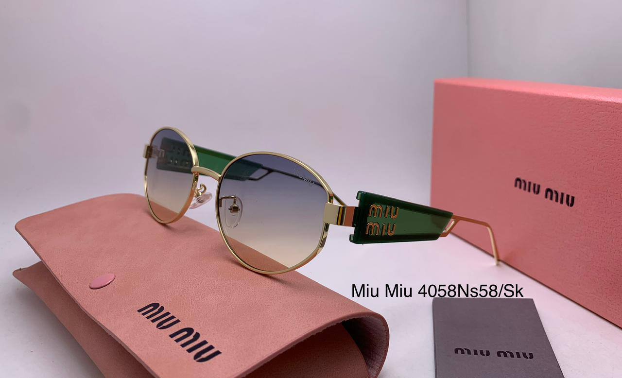 Miu Miu
70 dhs🪙🌨️

Zain126
♥️♥️♥️